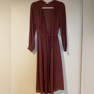 Aritzia Wilfred Lina Wrap Midi Dress